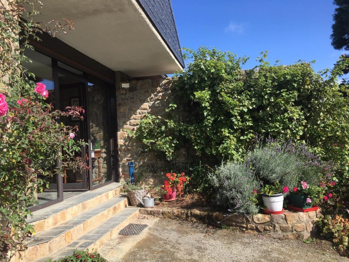 カロル La Chamade Bed & Breakfast エクステリア 写真